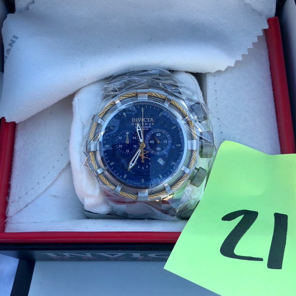 Brand new water resistant Invicta Reserve